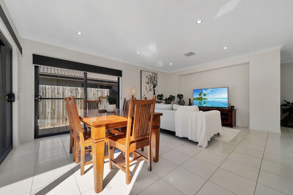 62 Baspa Street, Holmview QLD 4207, Holmview - Thumbnail 7