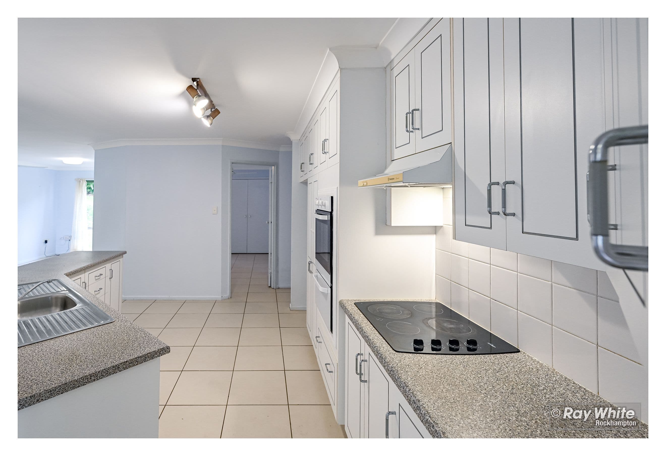 5 Blyth Avenue, Gracemere QLD 4702, Gracemere - Thumbnail 3