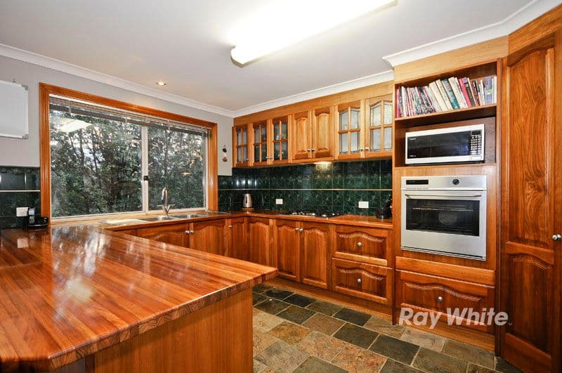 92 Lakeview Drive, LILYDALE VIC 3140, Lilydale - Thumbnail 4