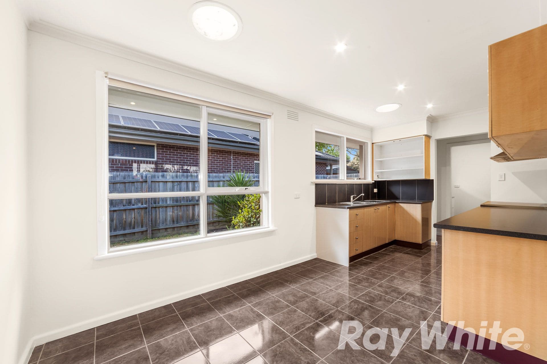 185 Bayswater Road, Bayswater North VIC 3153, Bayswater North - Thumbnail 3