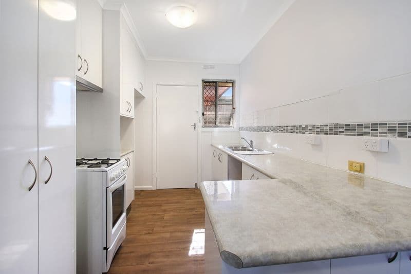 11 Glenairne Street, Wodonga VIC 3690, Wodonga - Thumbnail 5