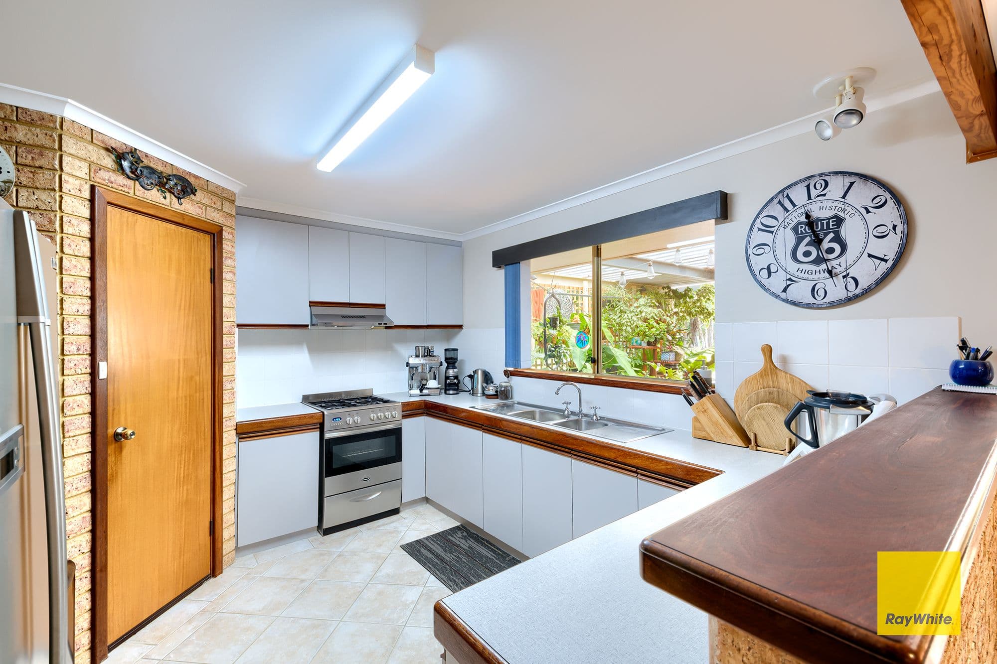 32 O'Connell Street, Little Grove WA 6330, Little Grove - Thumbnail 7
