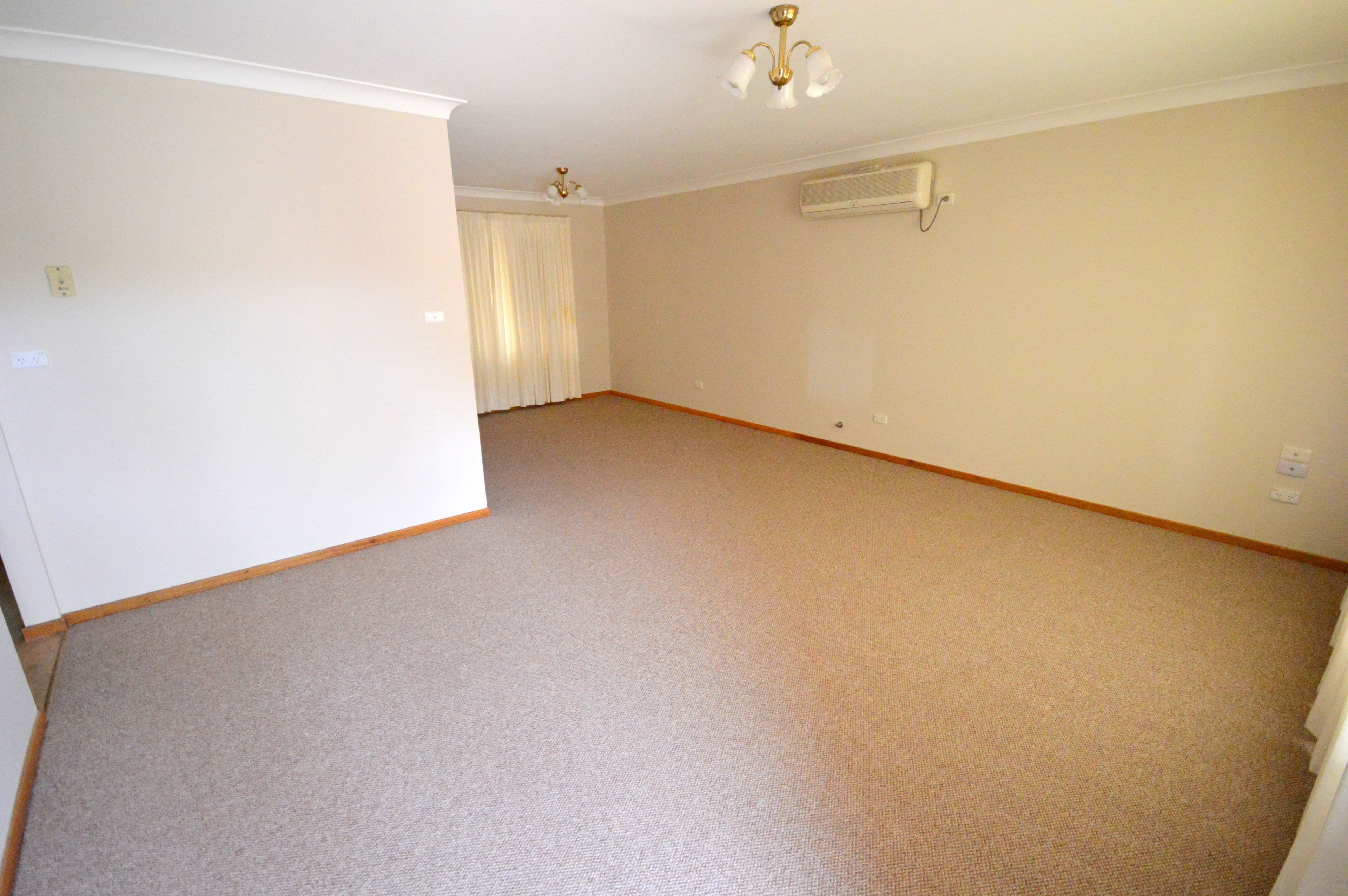 35 Vaux, Cowra NSW 2794, Cowra - Thumbnail 3