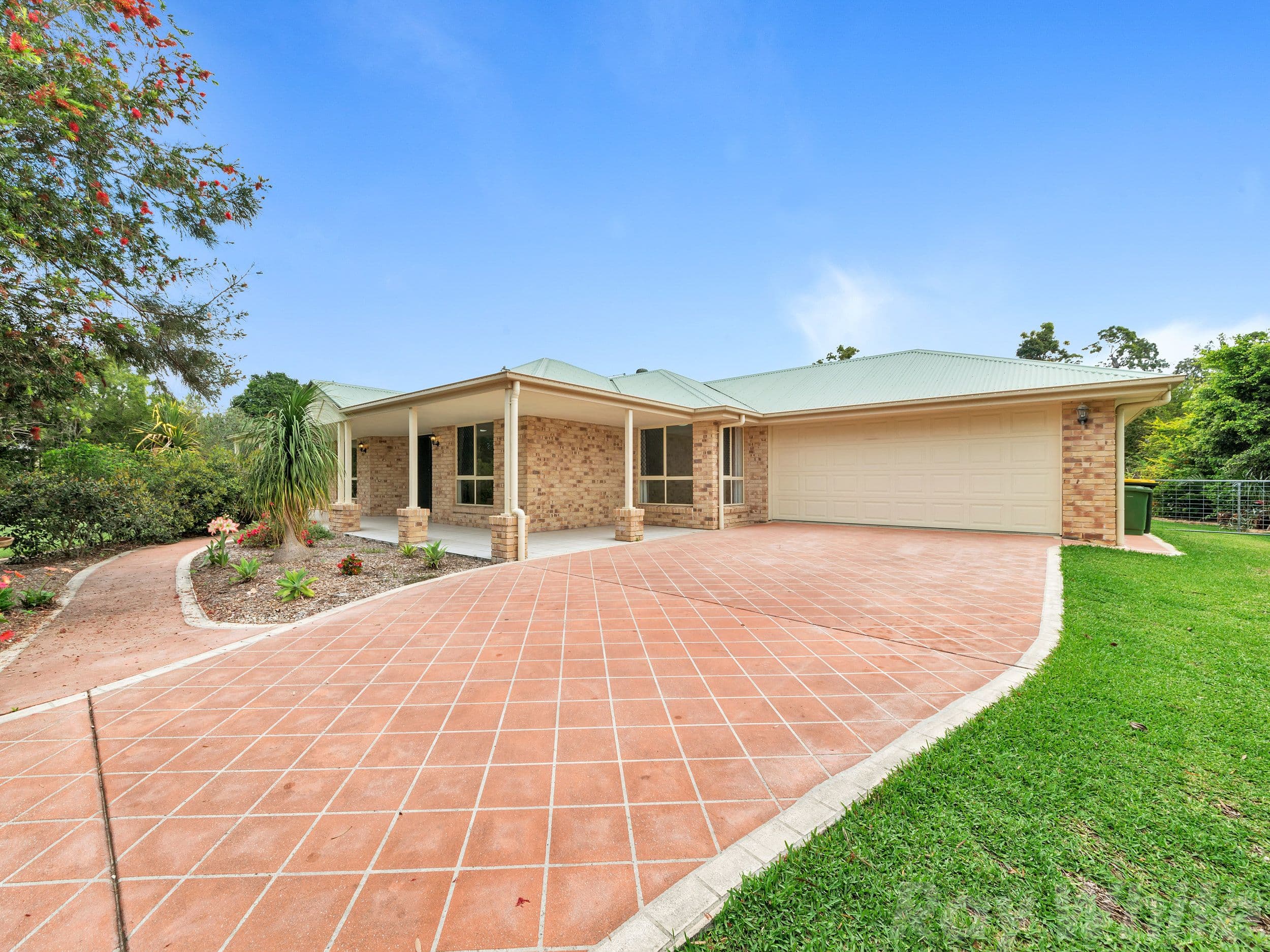 14 Buttress Court, BURPENGARY EAST QLD 4505, Burpengary East - Thumbnail 2