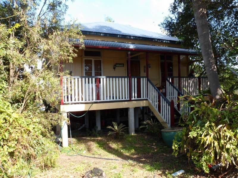 61 Cemetery Road, RACEVIEW QLD 4305, Raceview - Thumbnail 3