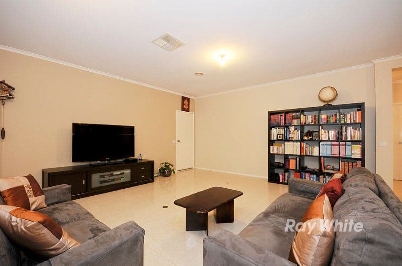 73 Somes Street, WANTIRNA SOUTH VIC 3152, Wantirna South - Thumbnail 6
