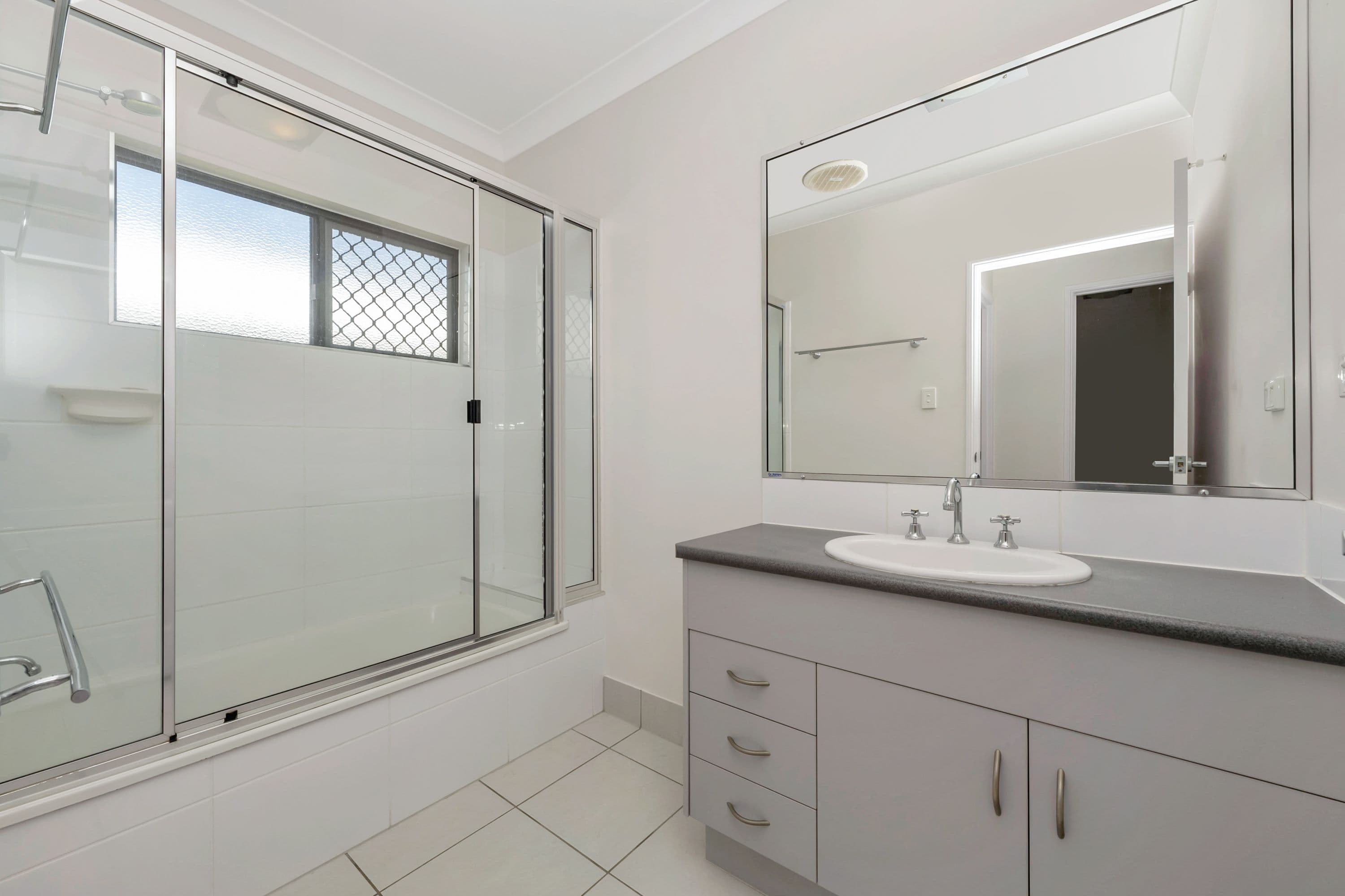 10 Tahlia Circuit, Mount Louisa QLD 4814, Mount Louisa - Thumbnail 5