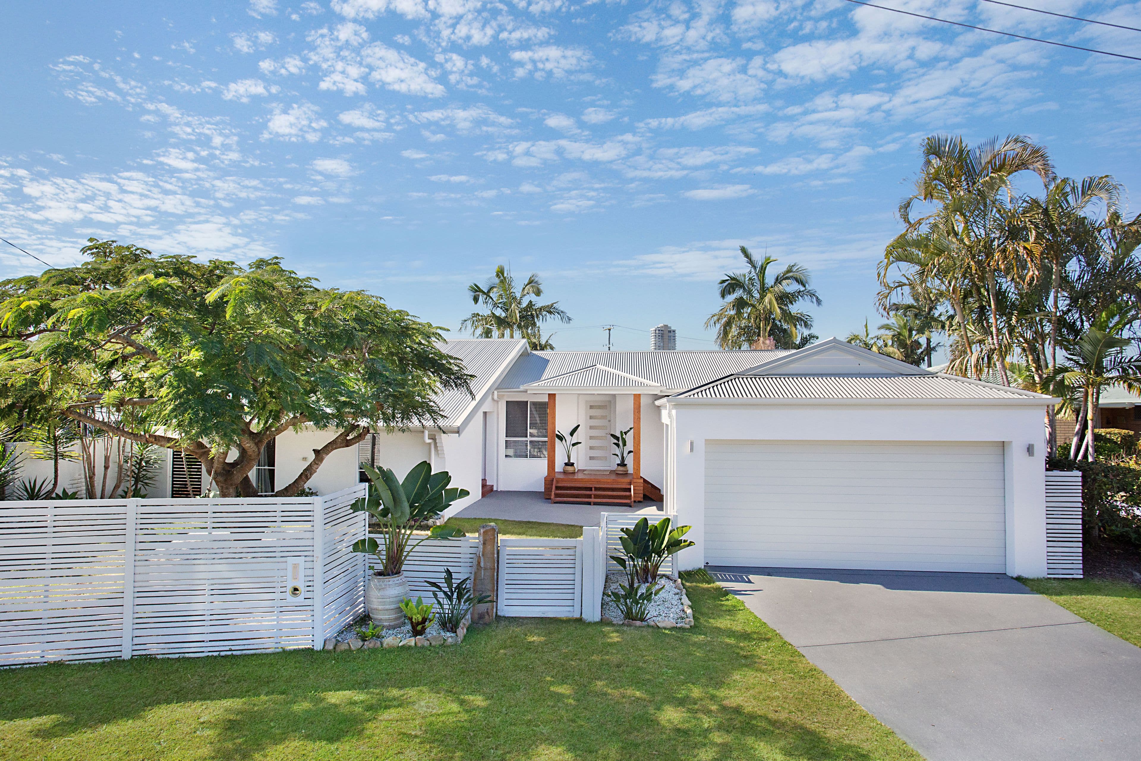 7 Maitland Street, Burleigh Waters QLD 4220, Burleigh Waters - Thumbnail 3