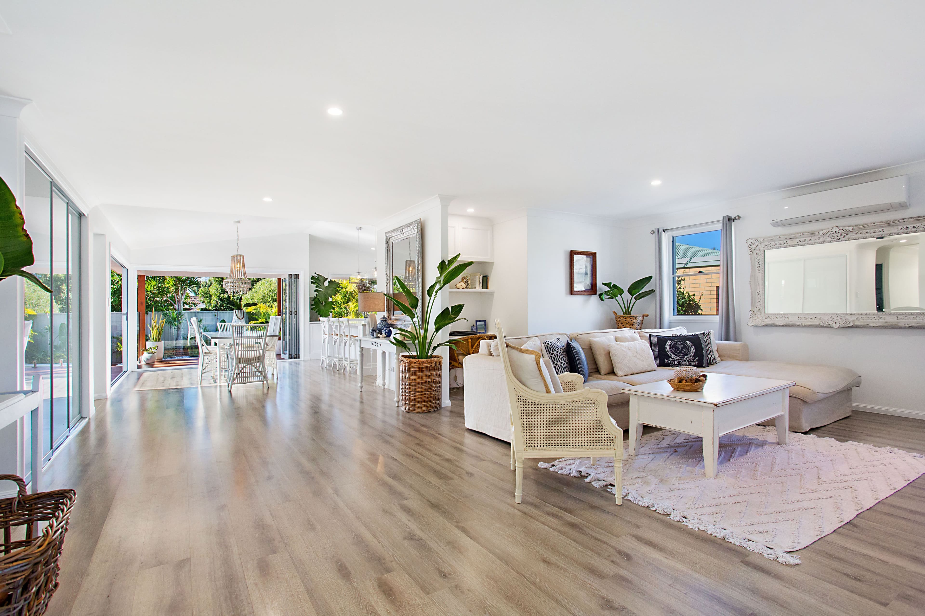7 Maitland Street, Burleigh Waters QLD 4220, Burleigh Waters - Thumbnail 6