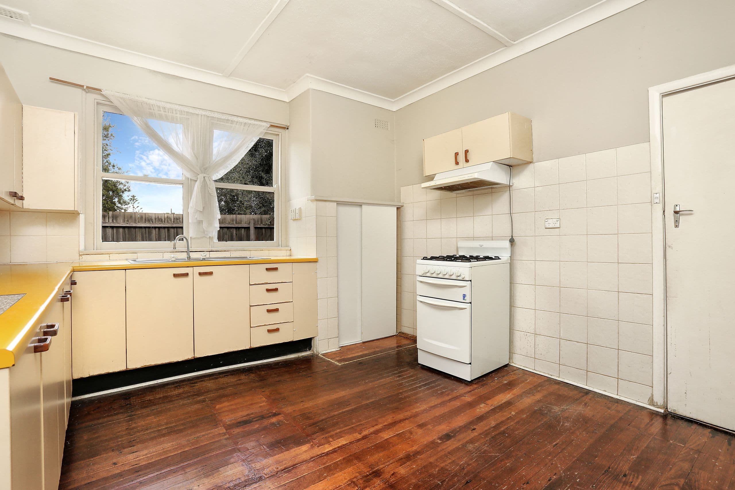 11 Dobson Crescent, Braybrook VIC 3019, Braybrook - Thumbnail 4