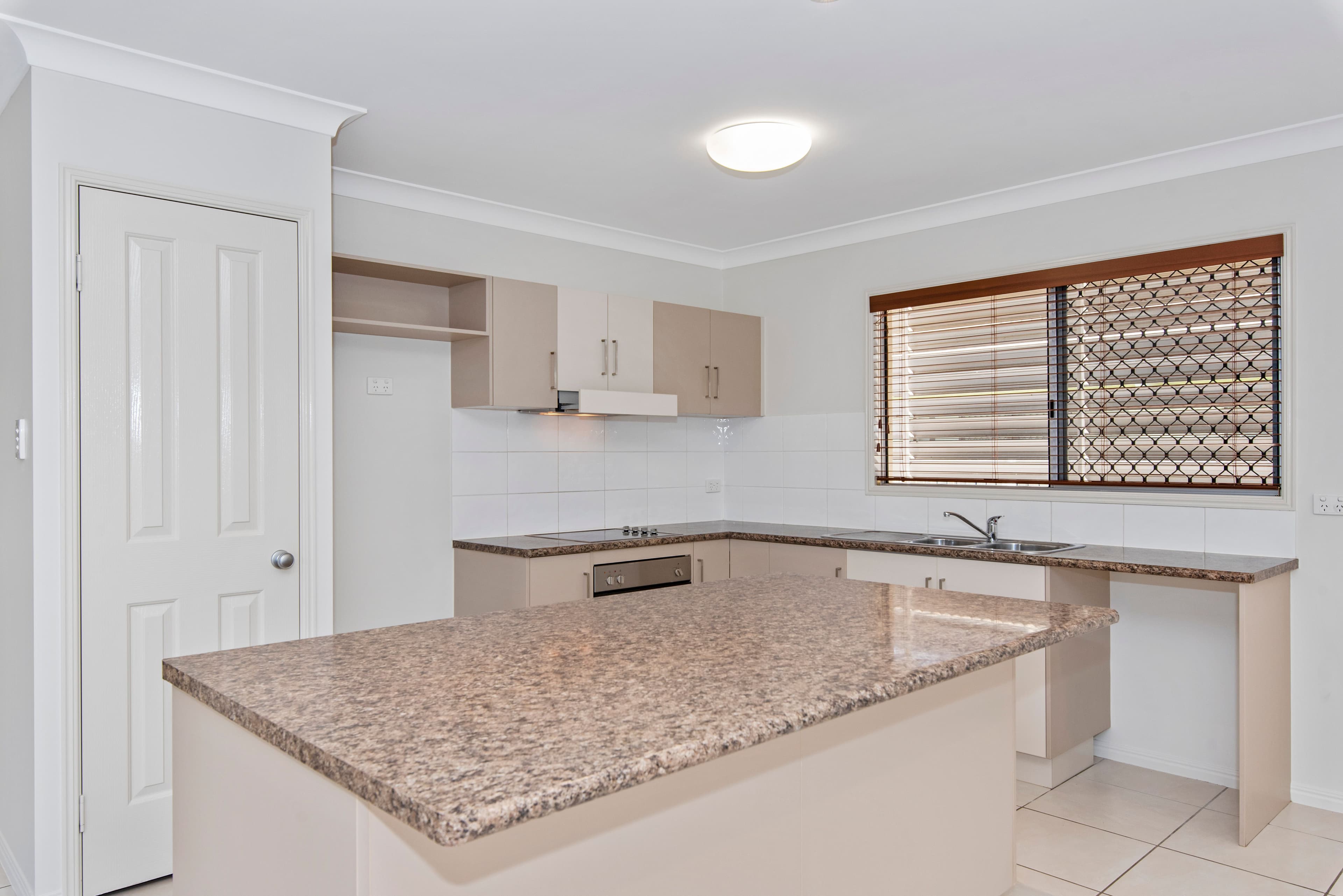161 Freshwater Drive, Douglas QLD 4814, Douglas - Thumbnail 2