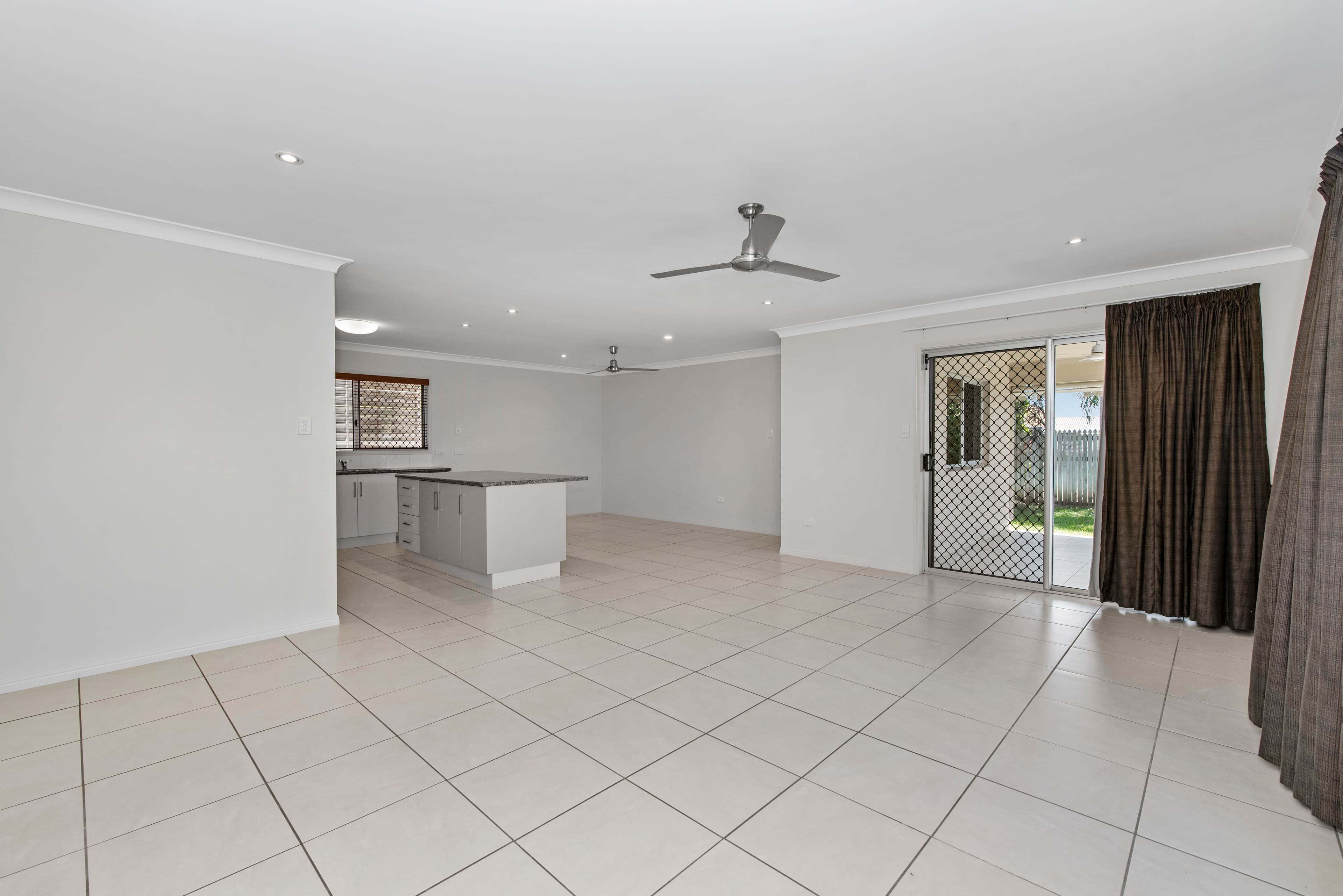 161 Freshwater Drive, Douglas QLD 4814, Douglas - Thumbnail 3