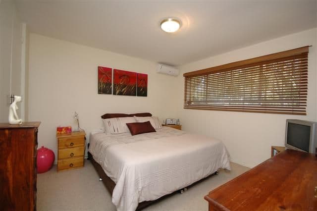 8 Barradine Street, GREENSLOPES QLD 4120, Greenslopes - Thumbnail 6