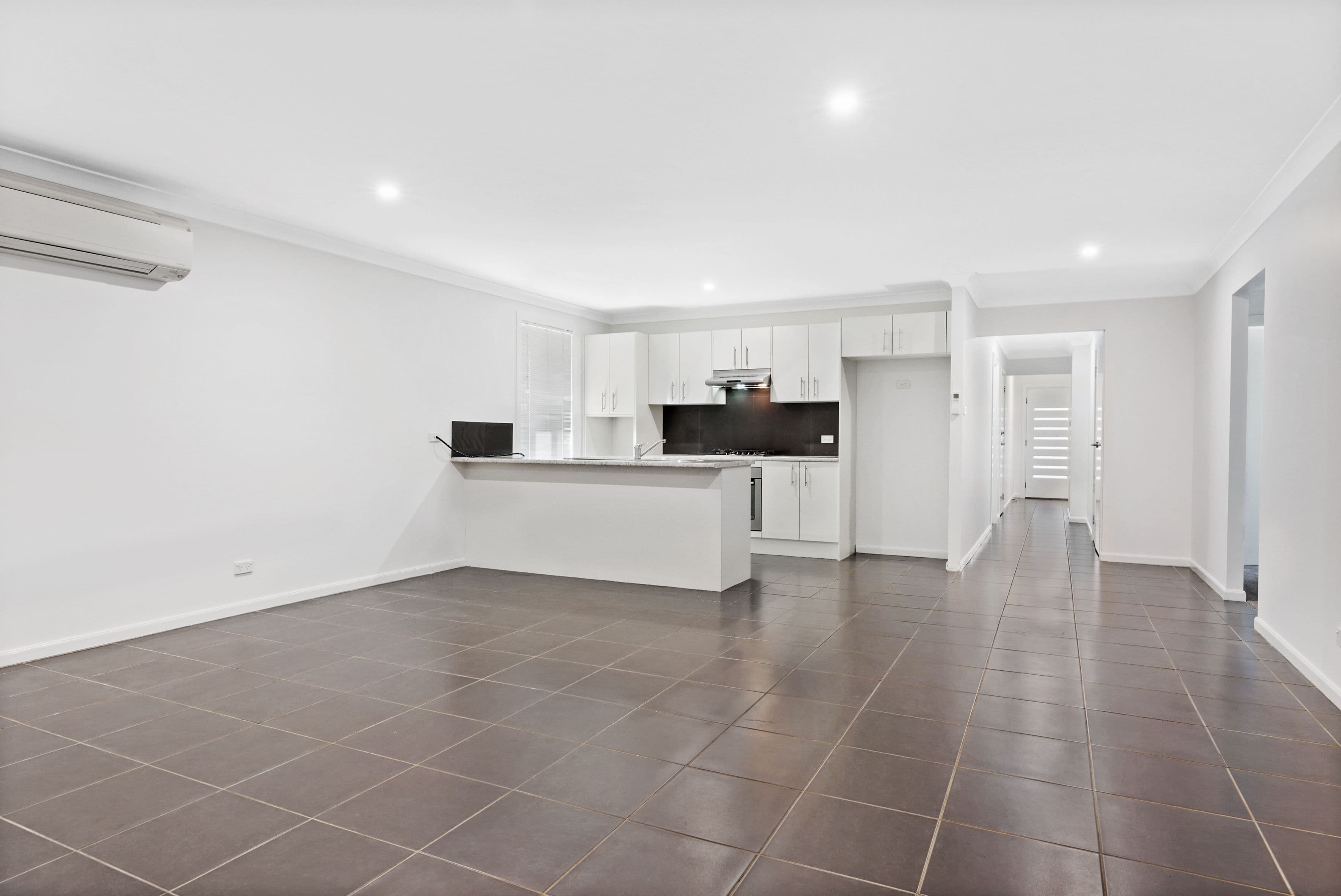 43 Glenmore Ridge Drive, Glenmore Park NSW 2745, Glenmore Park - Thumbnail 5