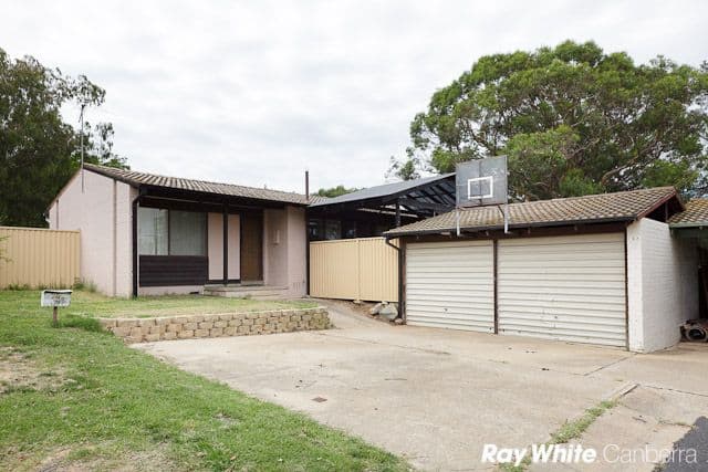 14 Cooney Court, CHARNWOOD ACT 2615, Charnwood - Image 1