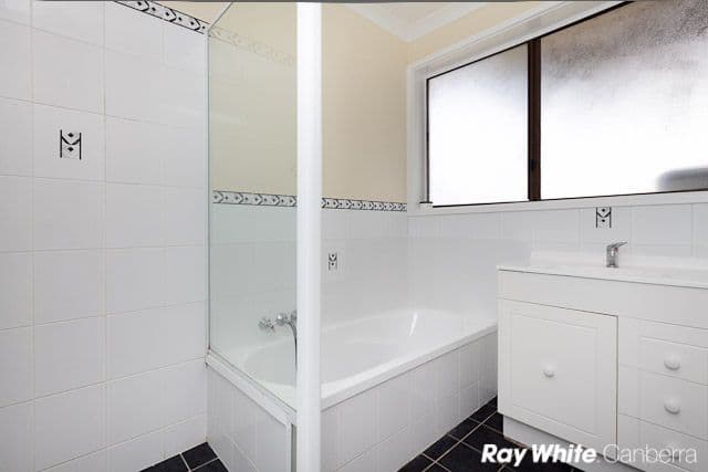14 Cooney Court, CHARNWOOD ACT 2615, Charnwood - Thumbnail 8