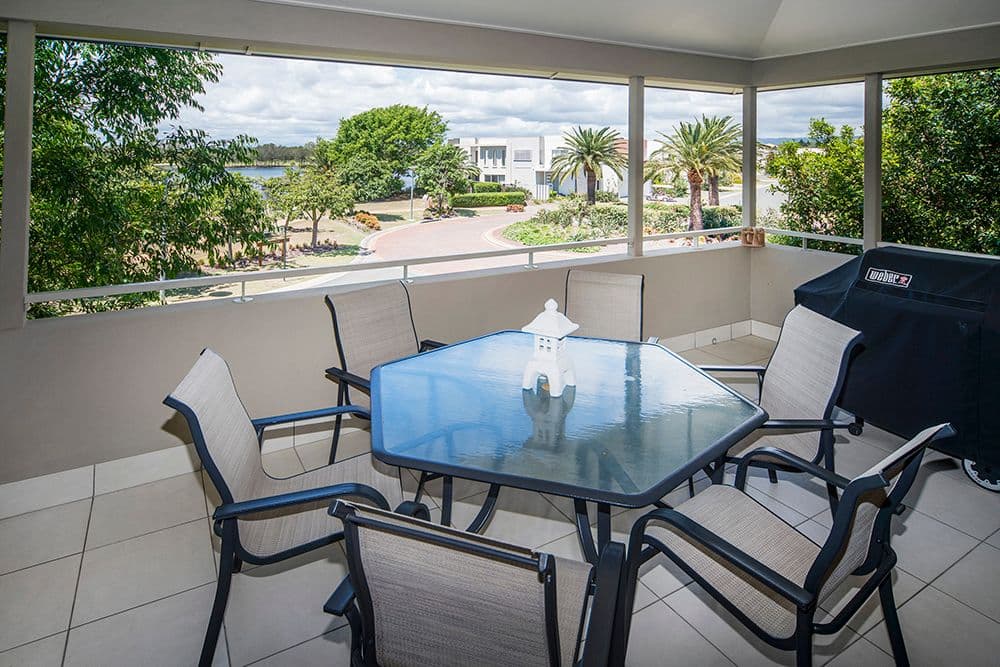 6109 Lugano Drive, HOPE ISLAND QLD 4212, Hope Island - Thumbnail 3