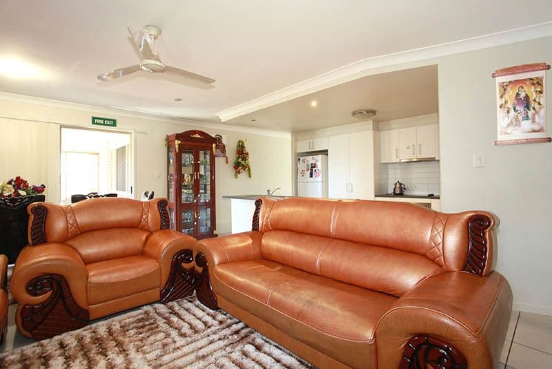 13 Rasmussen Avenue, MARSDEN QLD 4132, Marsden - Thumbnail 3