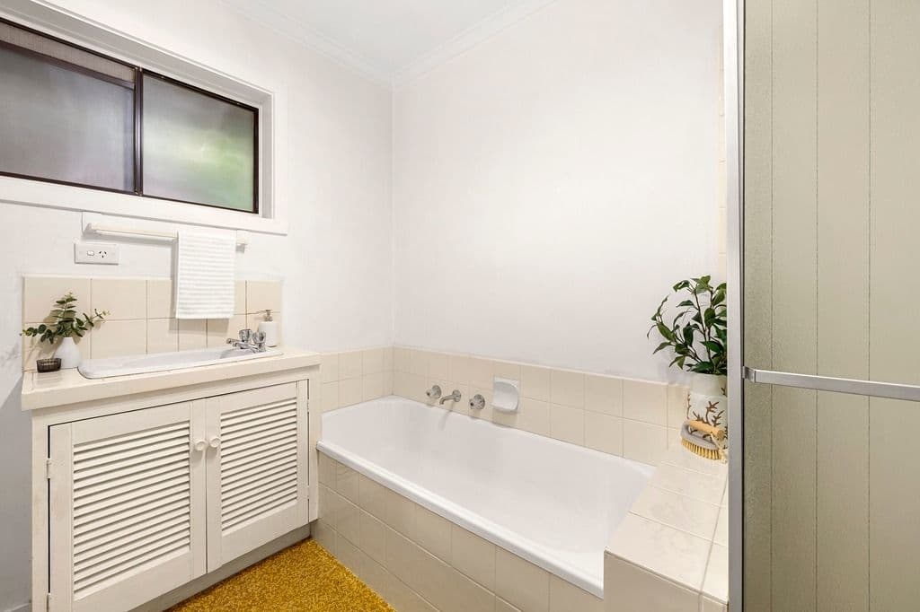 22 Fraser Street, Diamond Creek VIC 3089, Diamond Creek - Thumbnail 6