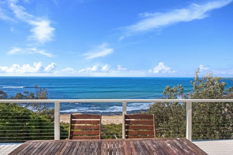 87 Sunset Strip, Manyana - Image 1