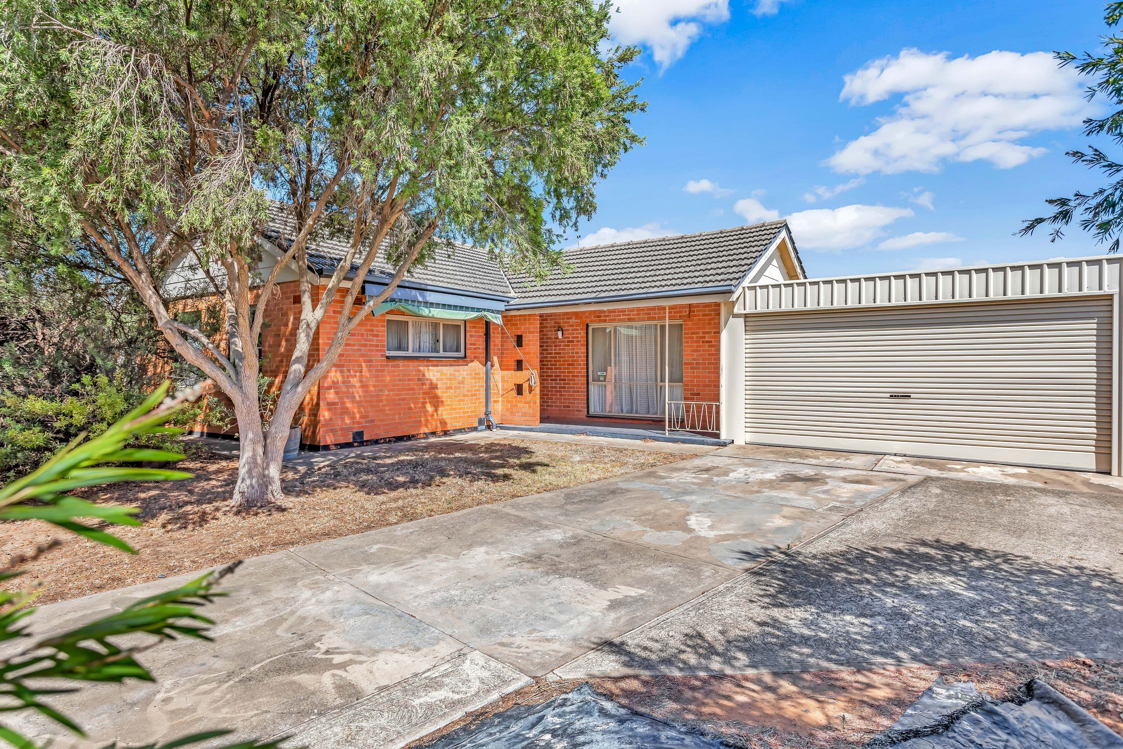 19 Raggatt Crescent, Mitchell Park SA 5043, Mitchell Park - Image 1