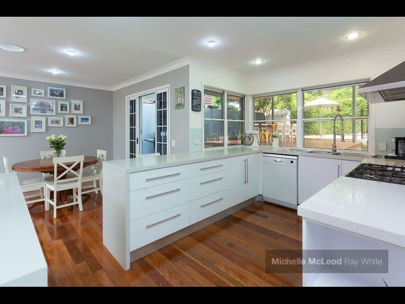 11 Steptoe Street, Chapel Hill QLD 4069, Chapel Hill - Thumbnail 4