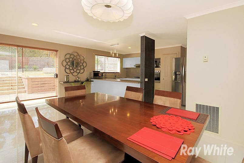 4 Suerulla Court, Rowville VIC 3178, Rowville - Thumbnail 3