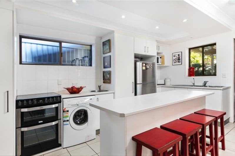 631 Oxley Avenue, Scarborough QLD 4020, Scarborough - Thumbnail 3
