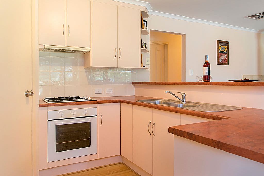 18 North Terrace, KAPUNDA SA 5373, Kapunda - Thumbnail 7