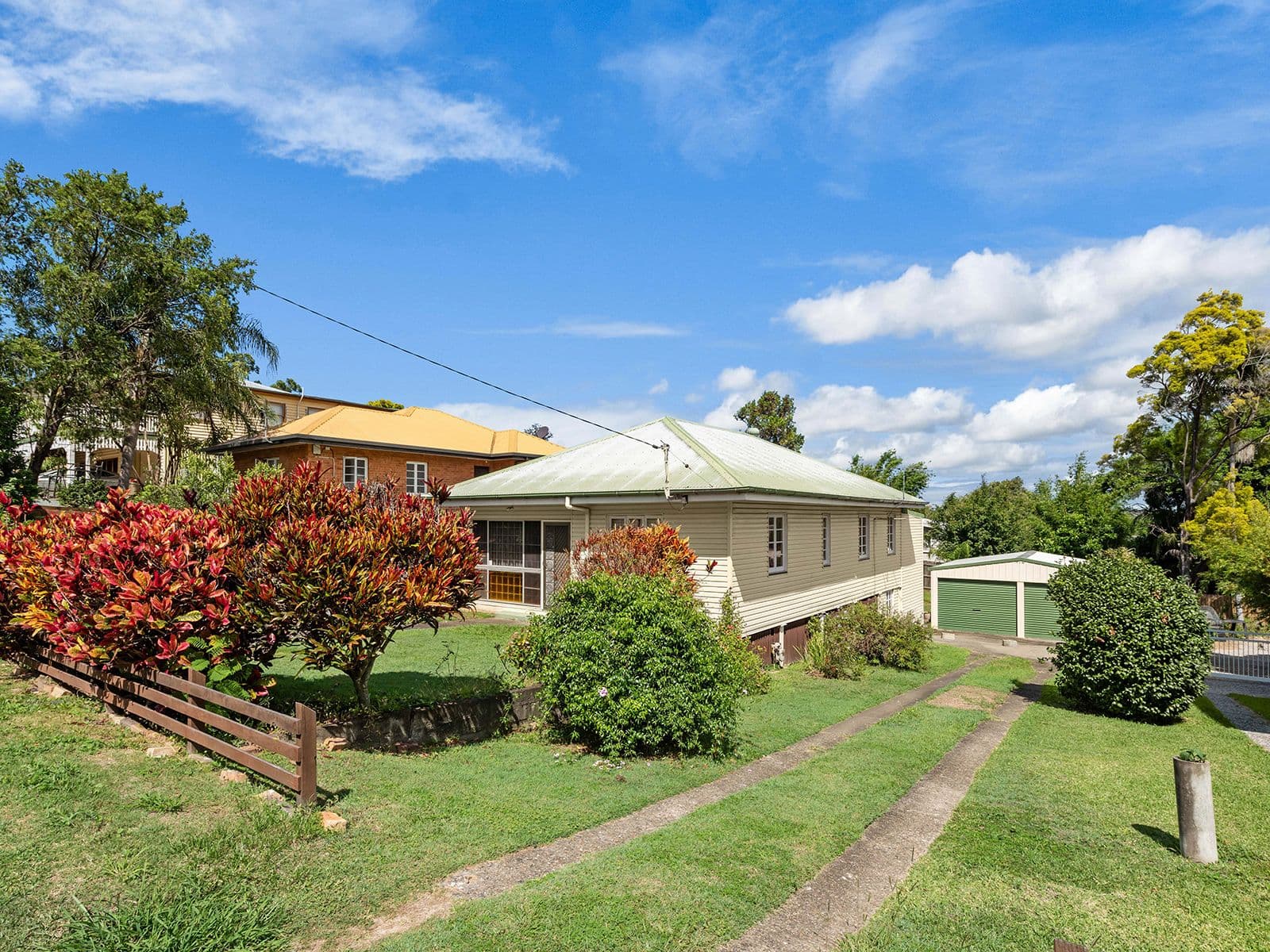 84 Daisy Street, Newmarket QLD 4051, Newmarket - Thumbnail 2