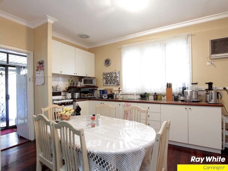 54 Andrews Road, WILSON WA 6107, Wilson - Thumbnail 2