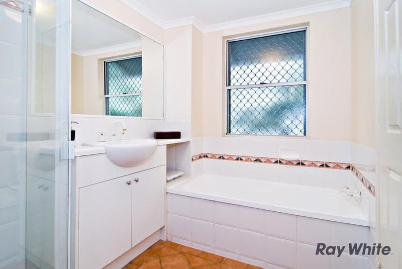  9 Dunkirk Street, GAYTHORNE QLD 4051, Gaythorne - Thumbnail 5