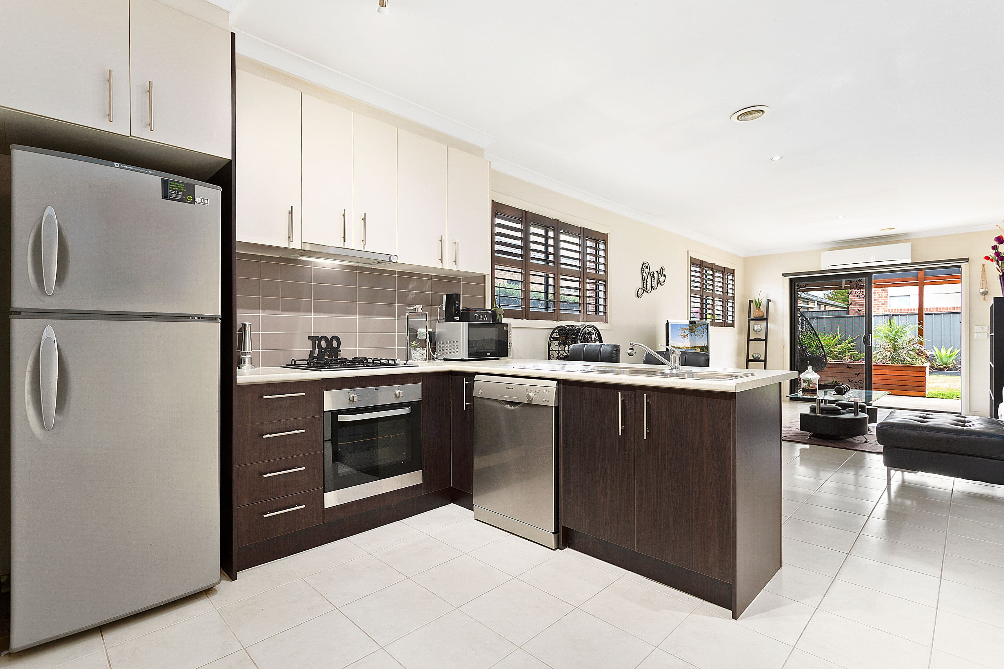 15 Everard Road, Mernda VIC 3754, Mernda - Thumbnail 2