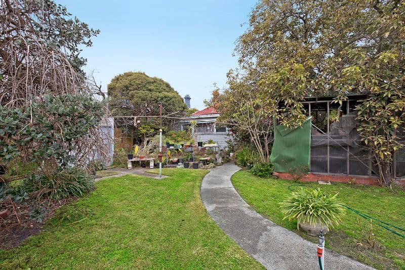 11 Chanak Street, Malvern East VIC 3145, Malvern East - Thumbnail 5