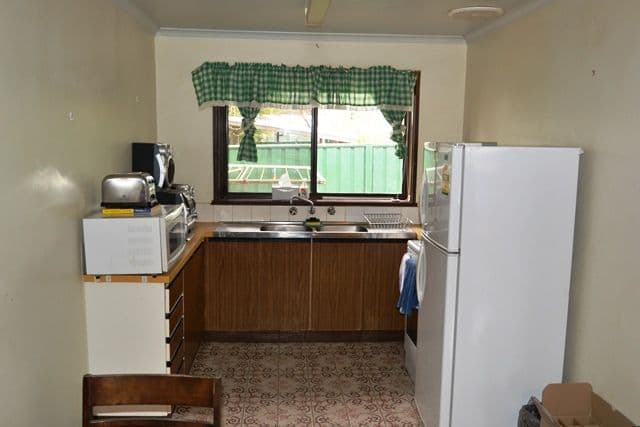 12 Guild Street, Seymour VIC 3660, Seymour - Thumbnail 8