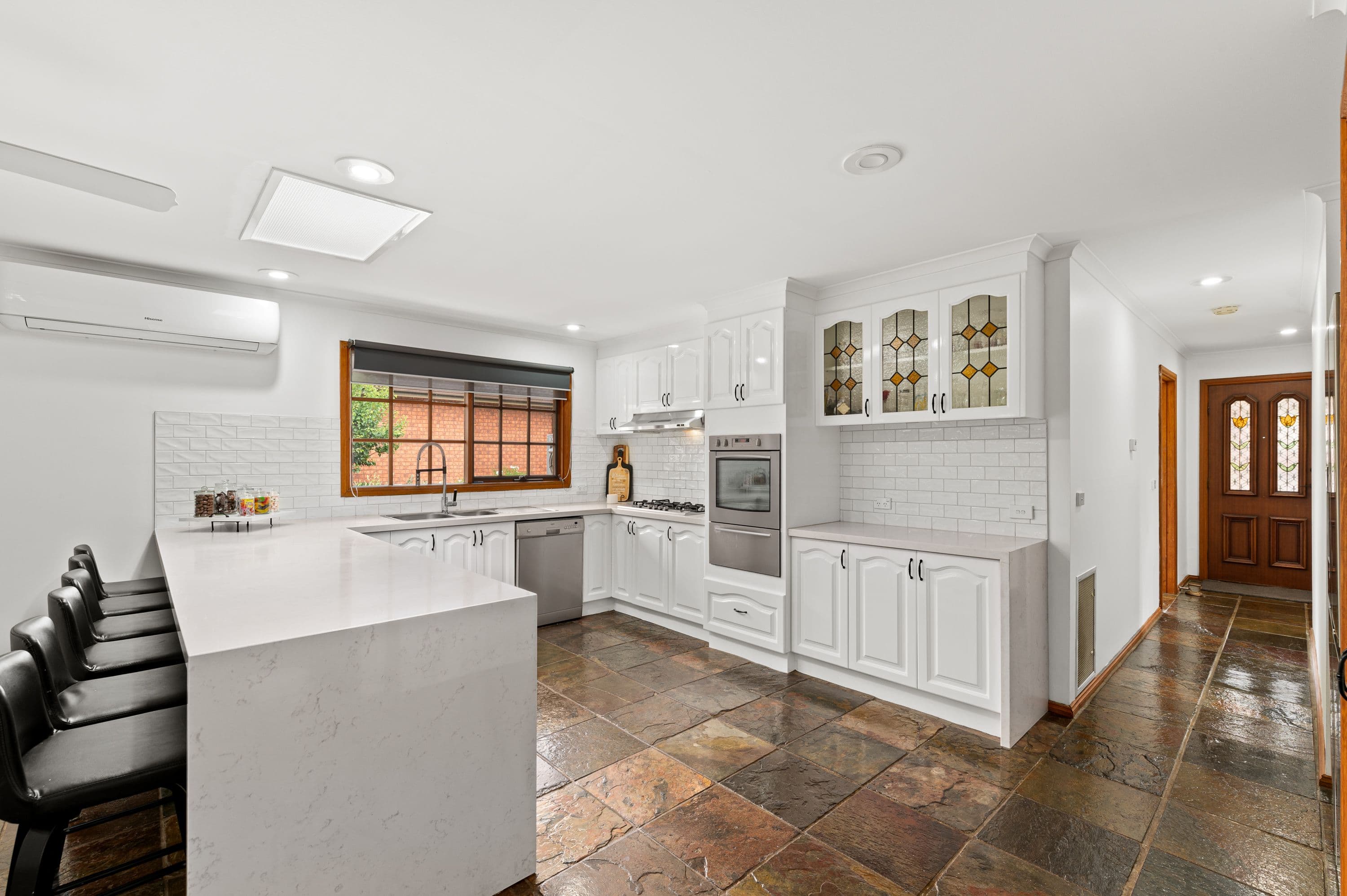 46 Telopea Crescent, Mill Park VIC 3082, Mill Park - Thumbnail 2