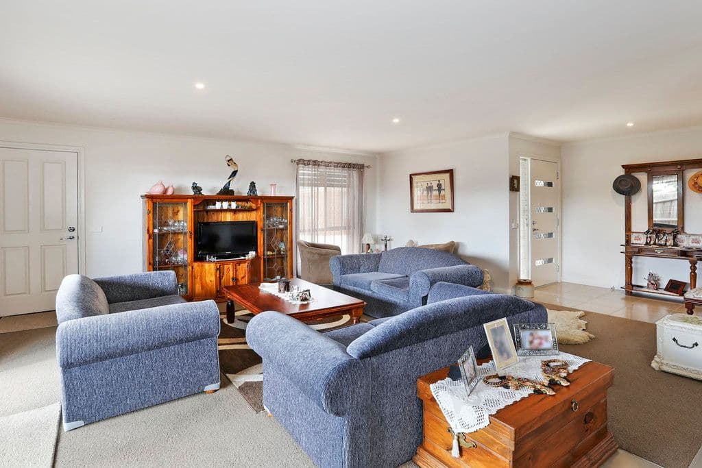 13 Pope Street, Bannockburn VIC 3331, Bannockburn - Thumbnail 4