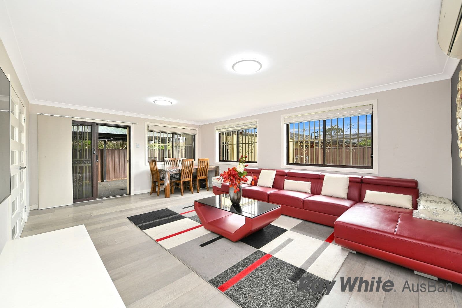 26,. Adrian . Street, Macquarie Fields NSW 2564, Macquarie Fields - Thumbnail 4