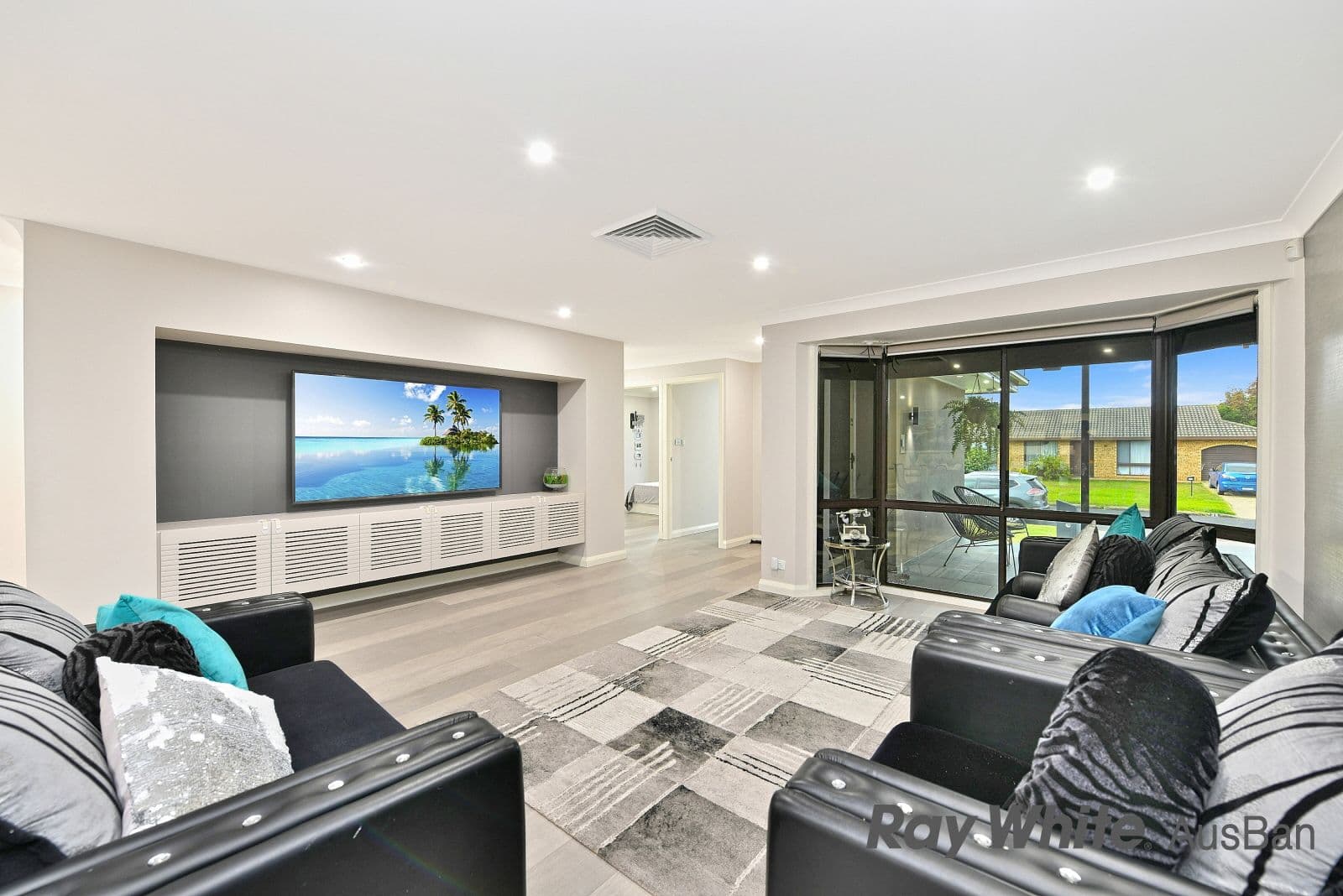 26,. Adrian . Street, Macquarie Fields NSW 2564, Macquarie Fields - Thumbnail 5