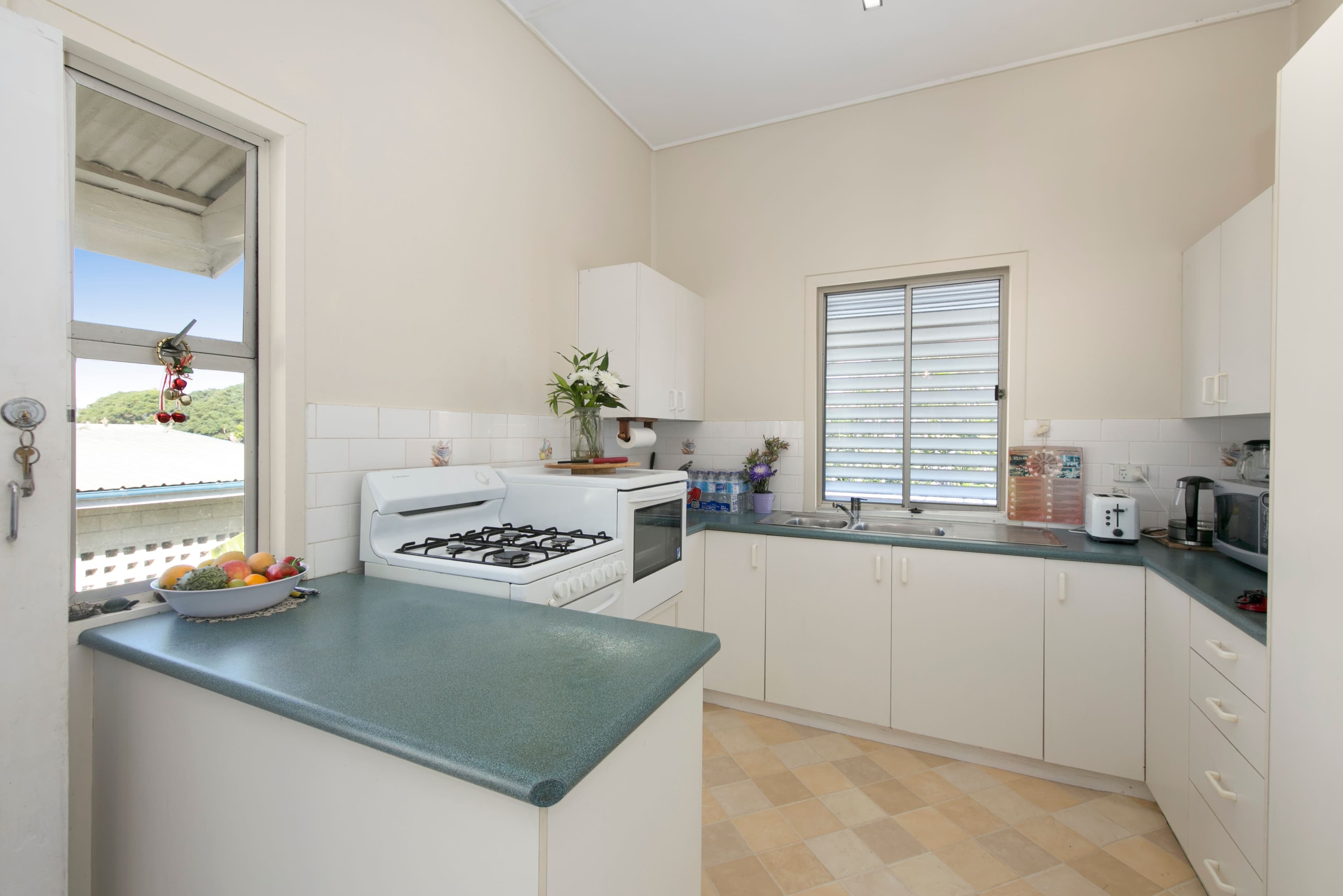 9 Raceview Avenue, Hendra QLD 4011, Hendra - Thumbnail 6
