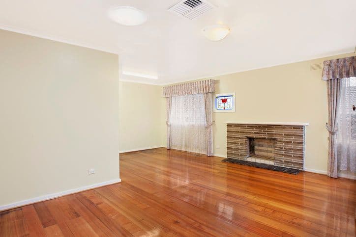 136 Tunstall Road, DONVALE VIC 3111, Donvale - Thumbnail 2