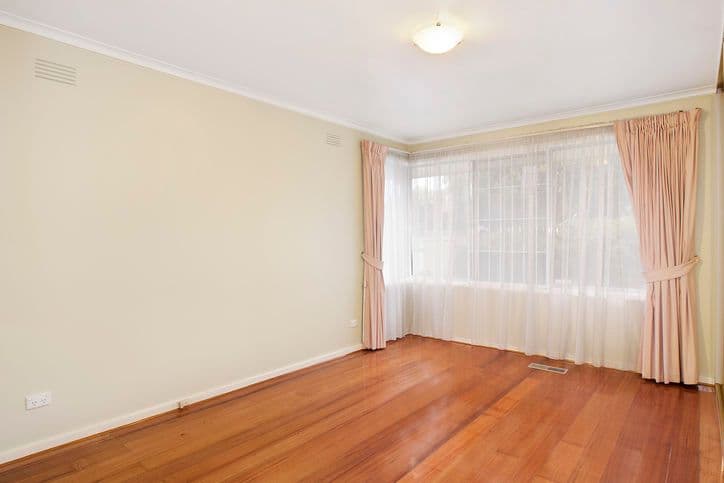 136 Tunstall Road, DONVALE VIC 3111, Donvale - Thumbnail 3