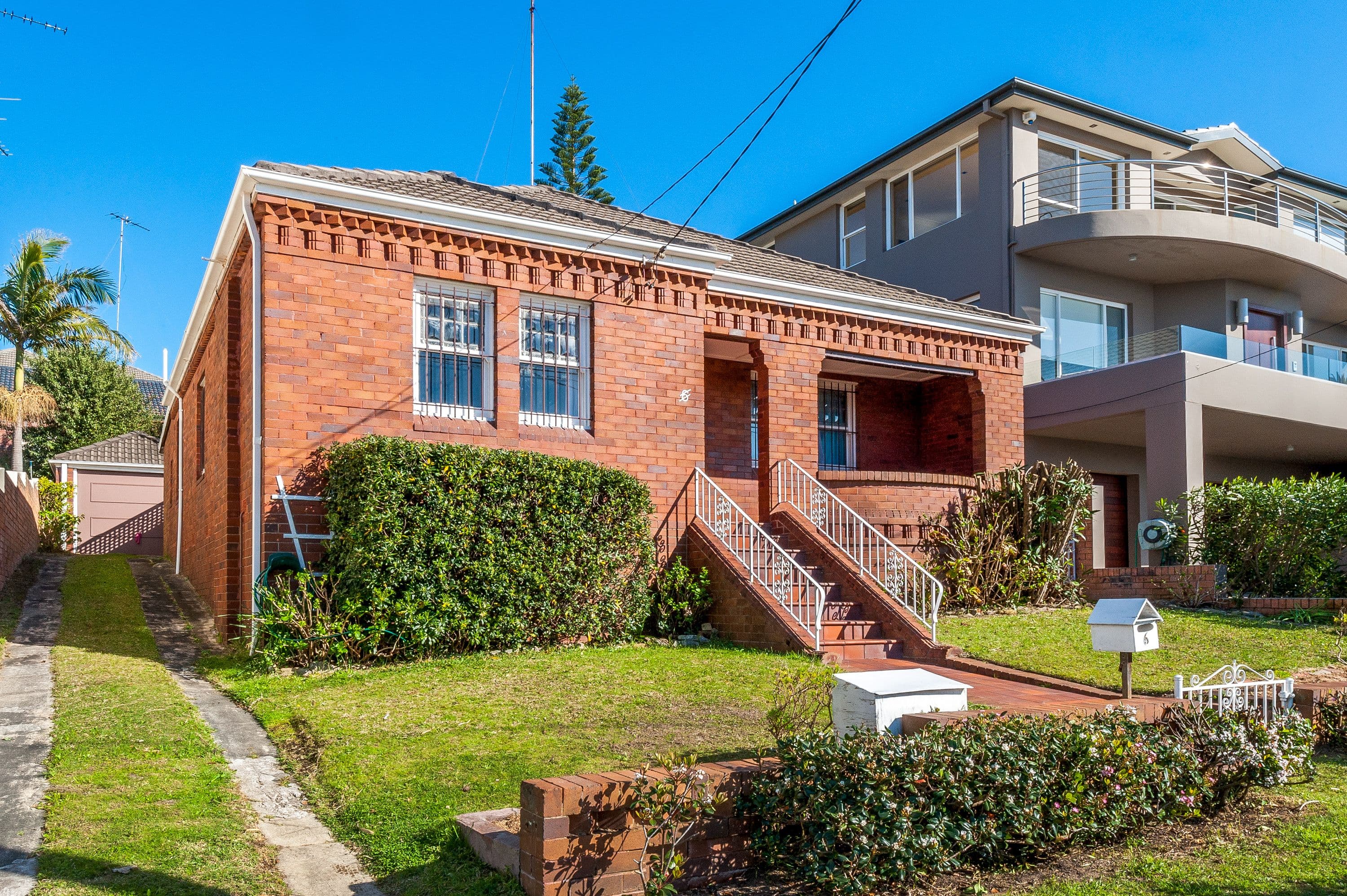 6 Seaside Parade, South Coogee - Thumbnail 4