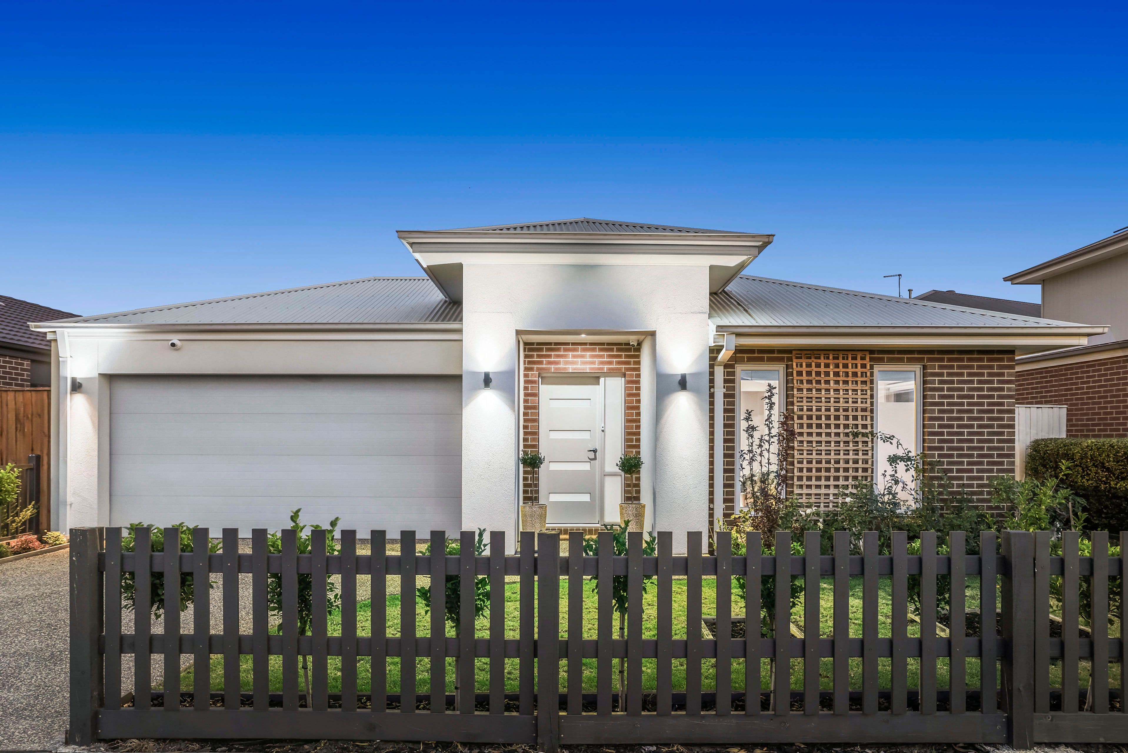 13 Simmental Drive, Clyde North VIC 3978, Clyde North - Image 1