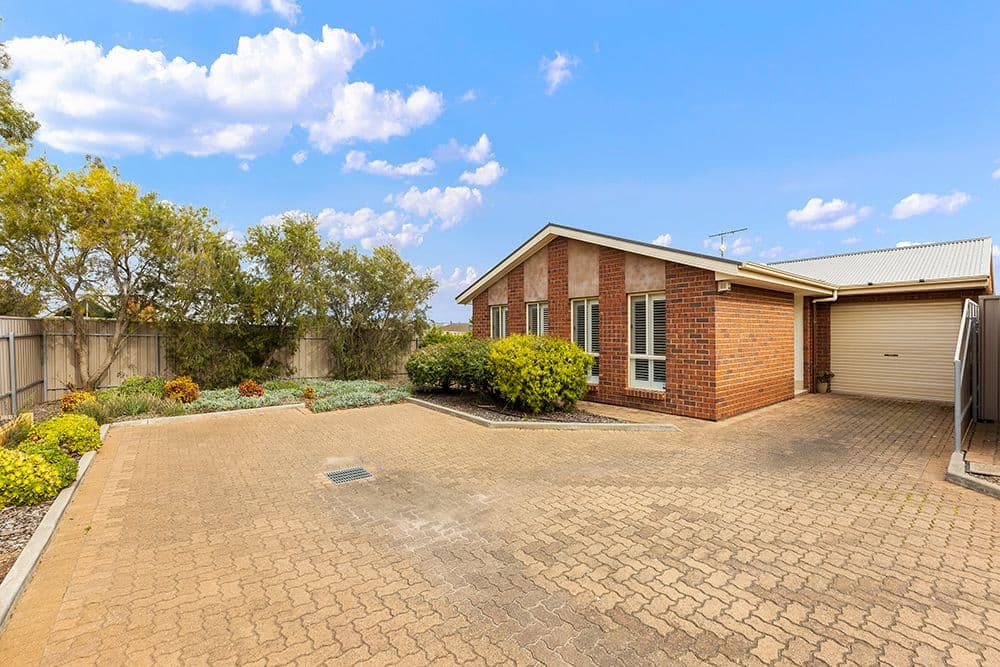 2 Olivier Terrace, Hallett Cove SA 5158, Hallett Cove - Thumbnail 2