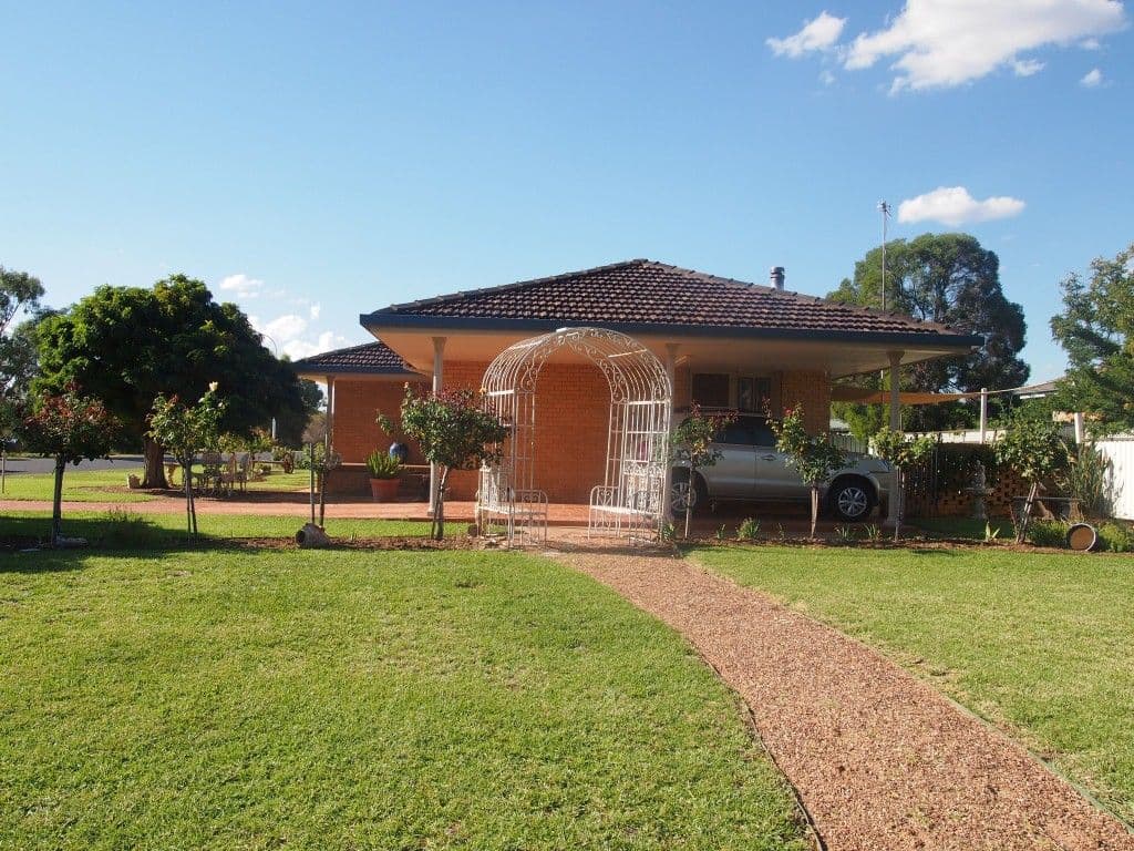 2 Doyle Street, CONDOBOLIN NSW 2877, Condobolin - Thumbnail 5