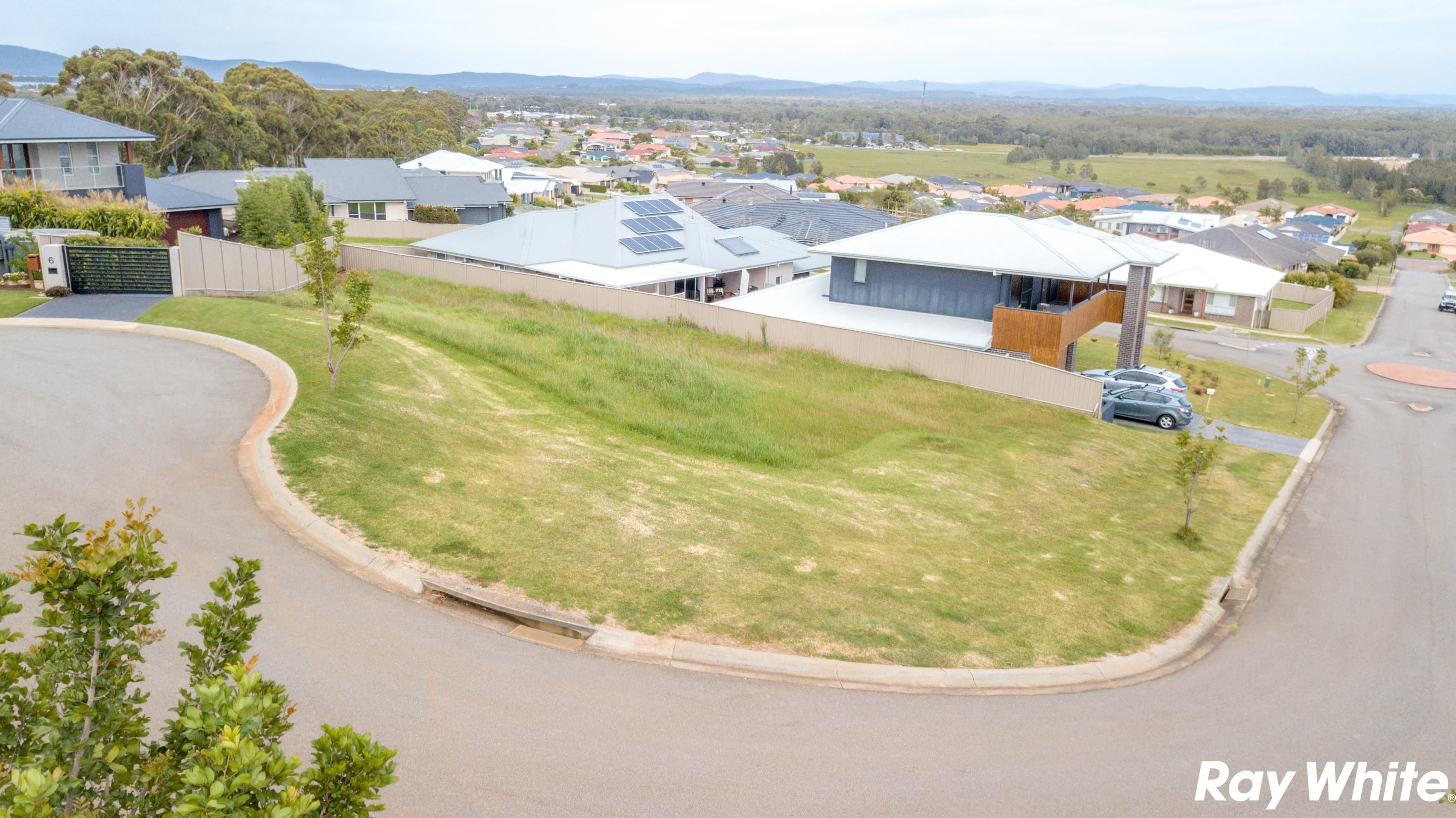 4 Jonathan Place, Forster NSW 2428, Forster - Thumbnail 4