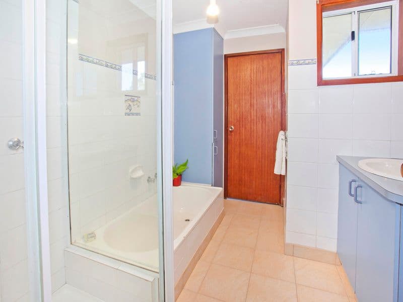 38 Cameron Crescent, KIAMA DOWNS NSW 2533, Kiama Downs - Thumbnail 6