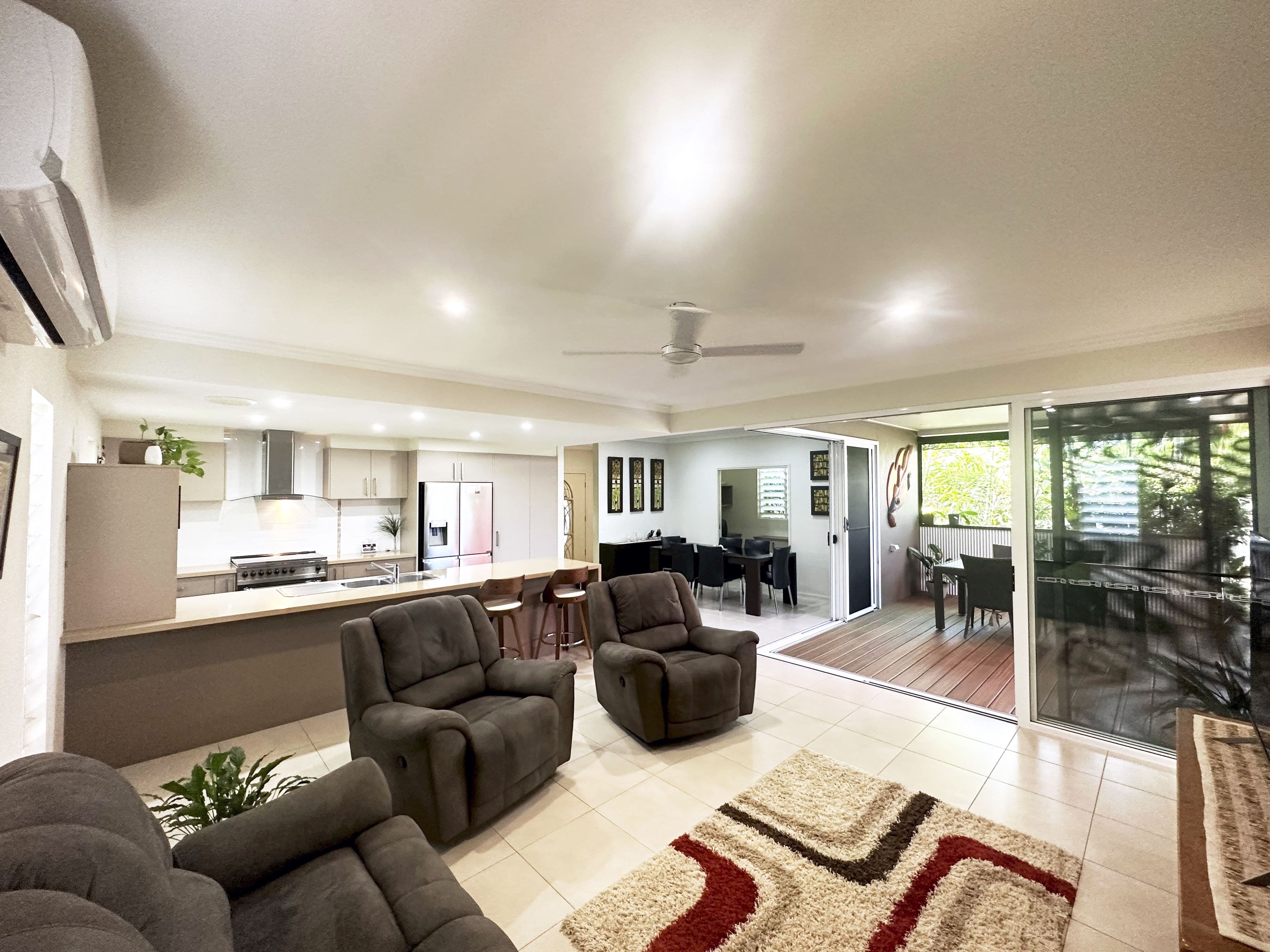 12 Southward Street, Mission Beach QLD 4852, Mission Beach - Thumbnail 6