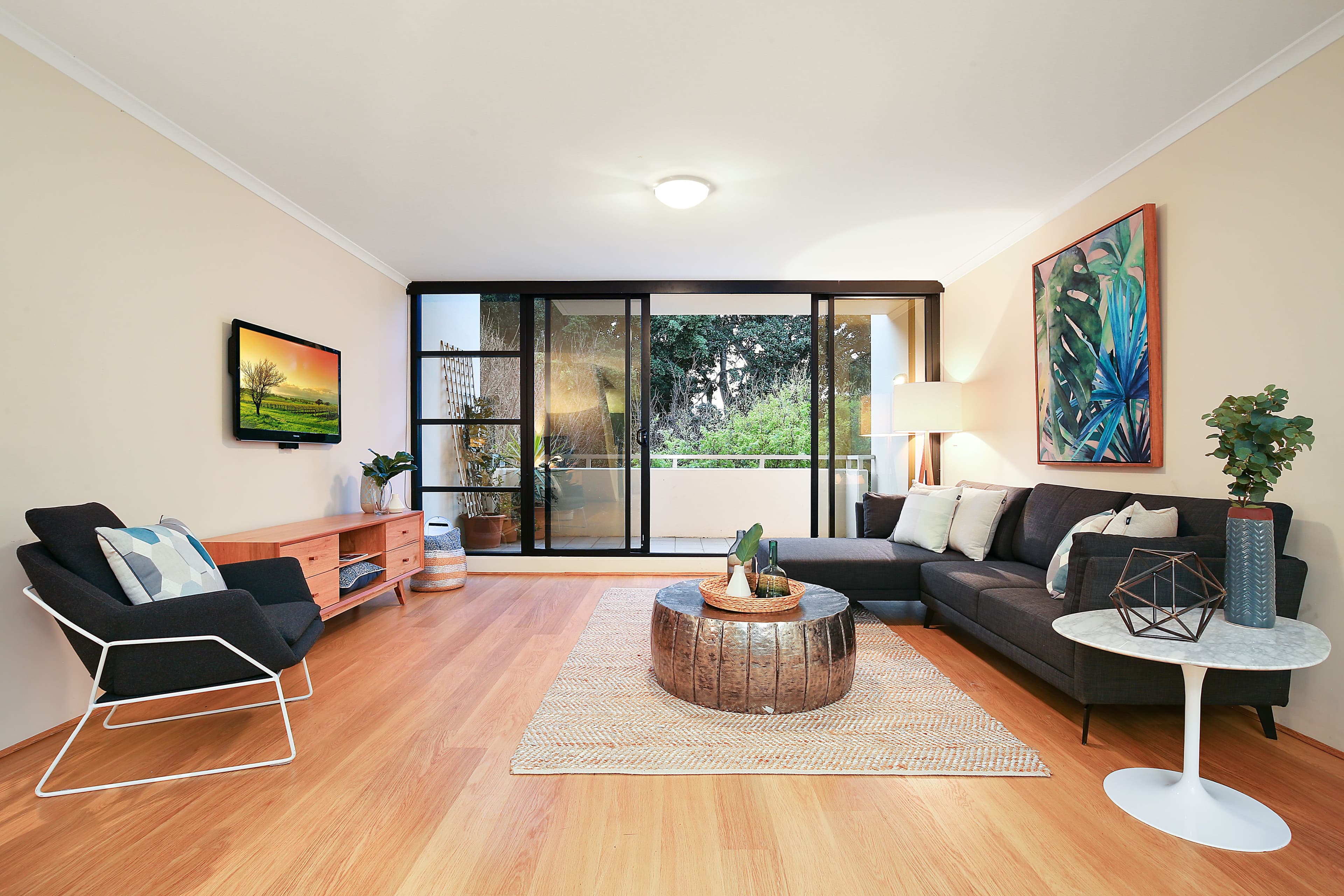 11 Power Avenue, Alexandria - Image 1